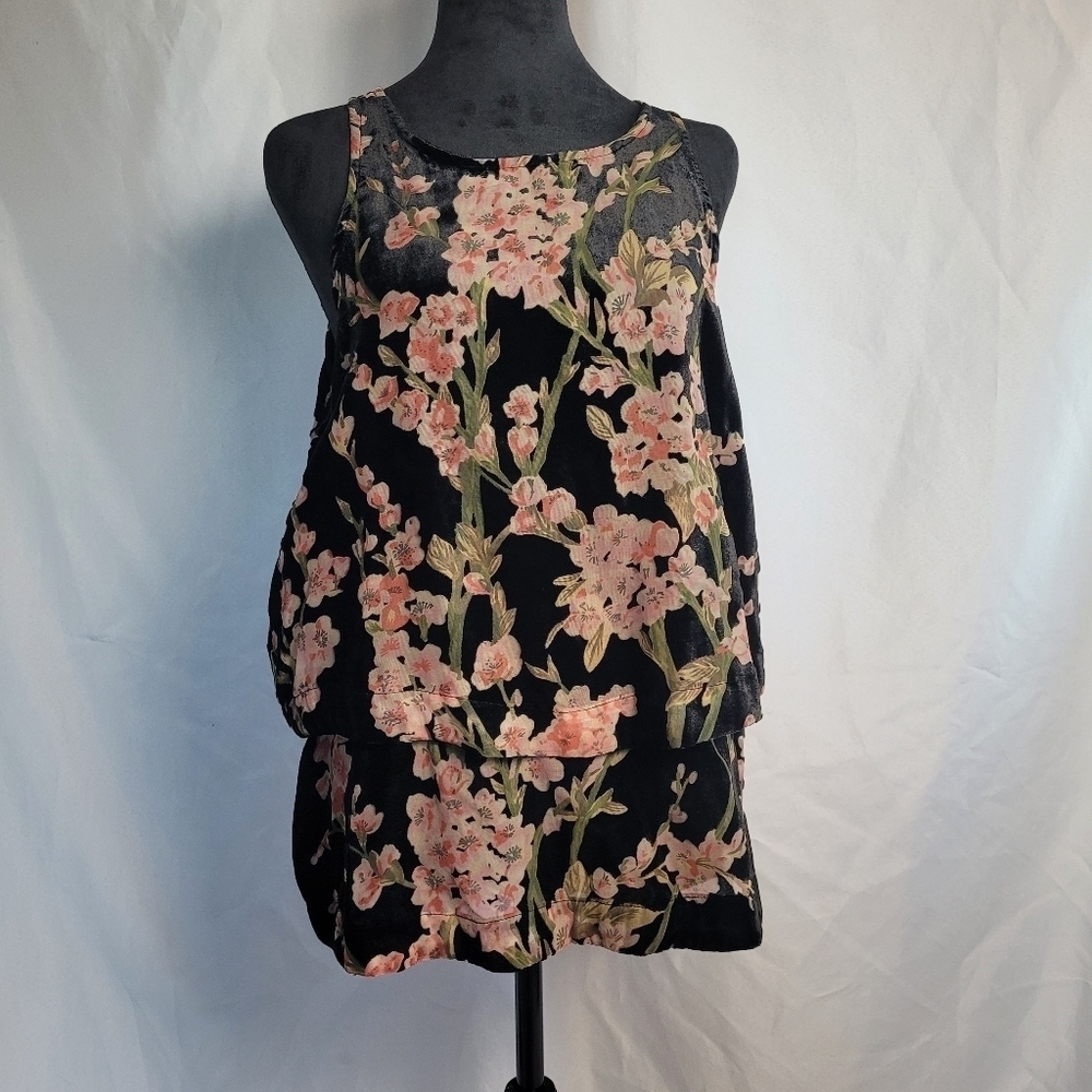 Simply Noelle Sleeveless Top/Tank Black Velvet Burnout Floral Size(See measureme